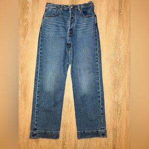Women’s Levi’s rib cage straight ankle Jeans